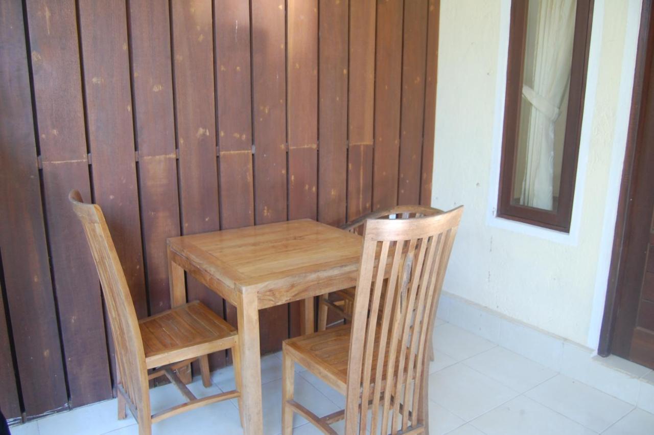 Star East Bungalows Amed Buitenkant foto